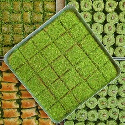 Çay Börek - Bol Fıstık Kadayıf (tepsili)